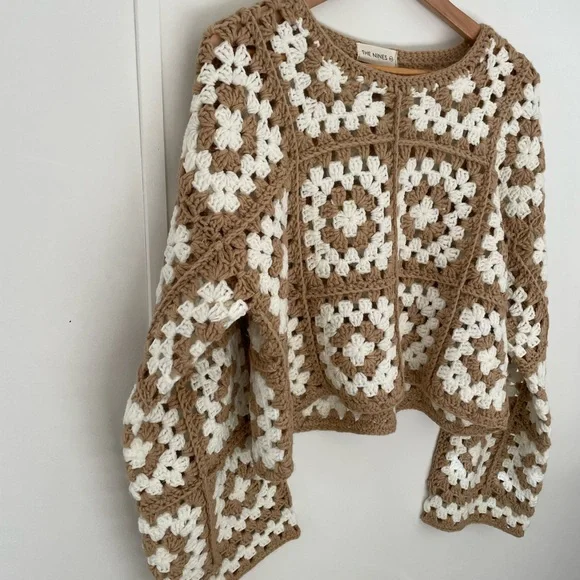 Granny Square Crochet Pattern Sweater - Brown & White - Picture 2 of 9